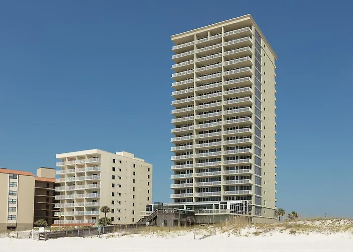 The Colonnades 1501